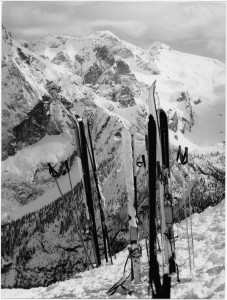 La passione per lo sci © Archivio Fotografico Storico della Provincia Autonoma di Trento